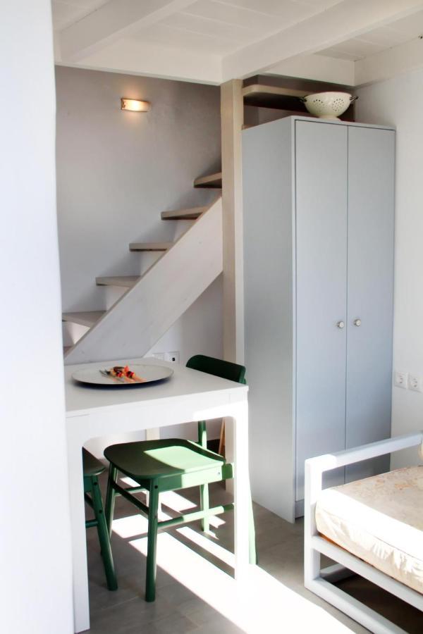 Cozy Guesthouse - Agios Romanos Extérieur photo